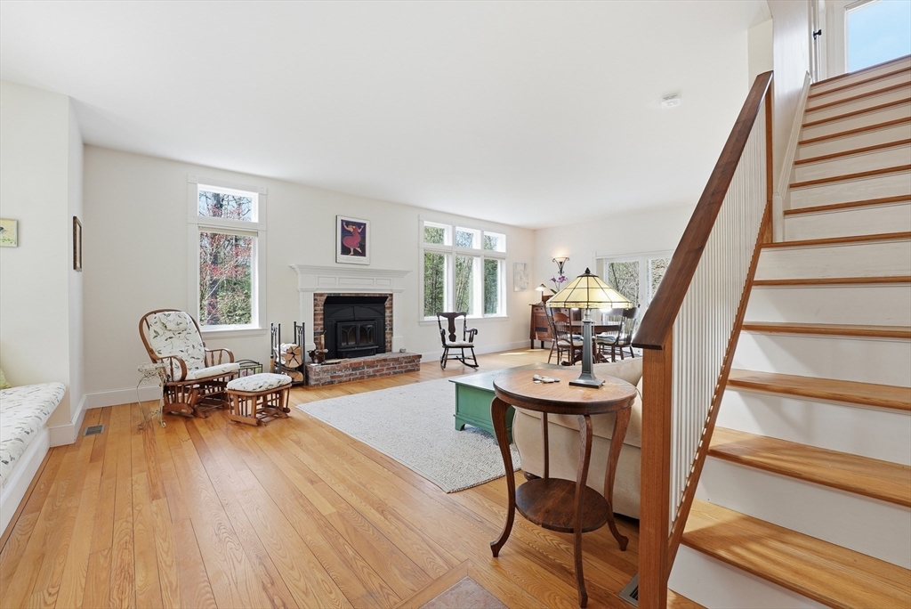 110 Turkey Hill Road Northampton, MA 01062 - Photo 15 of 42 Gallery Image 15