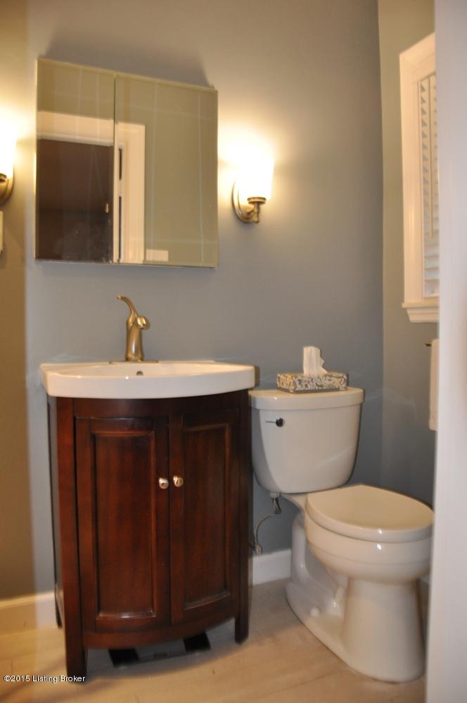 231 Woodcleft Road Louisville, KY 40222 - Photo 17 of 21 DSC_0381