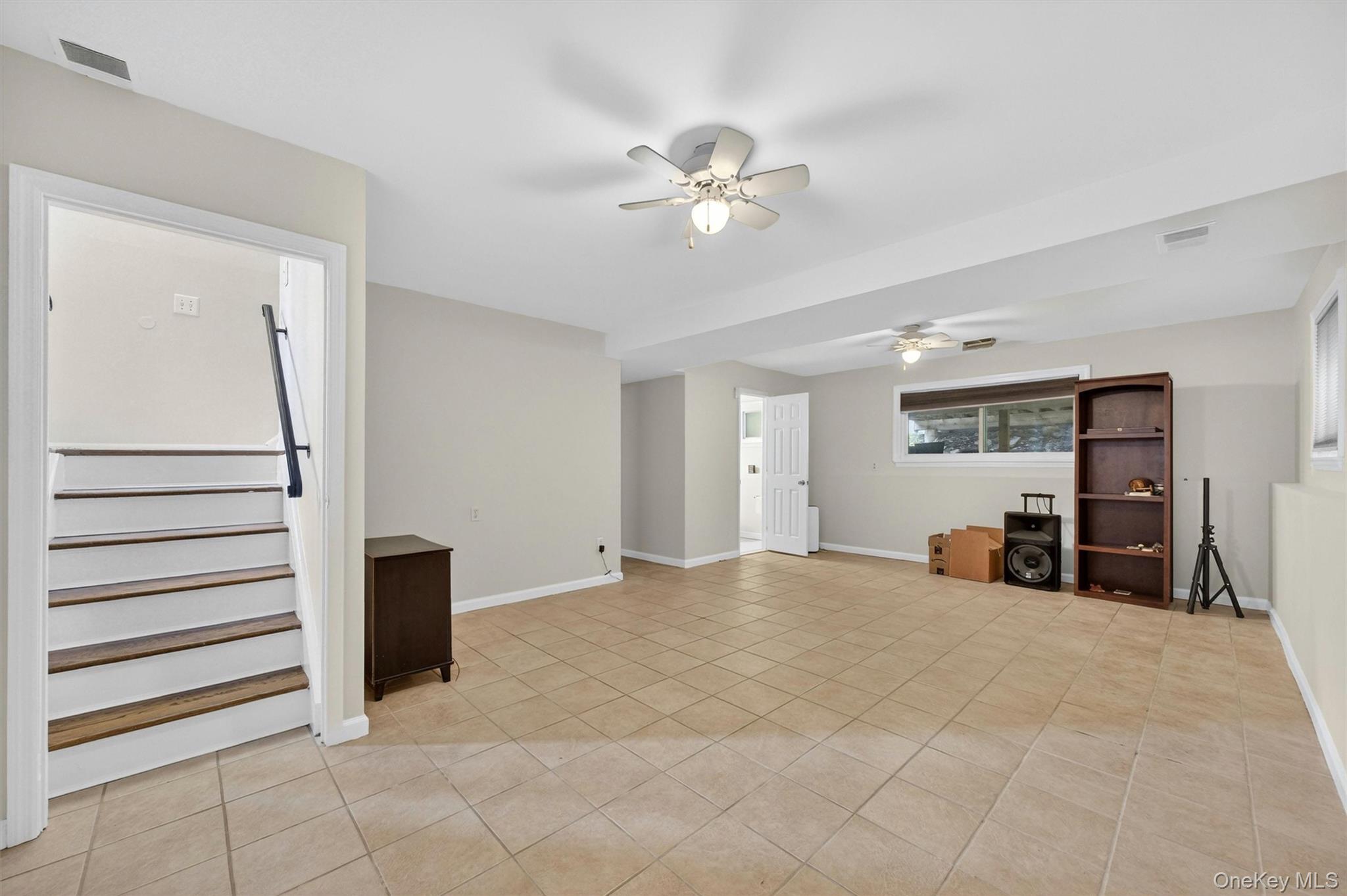 37 Surrey Road Chester, NY 10918 - Photo 22 of 38