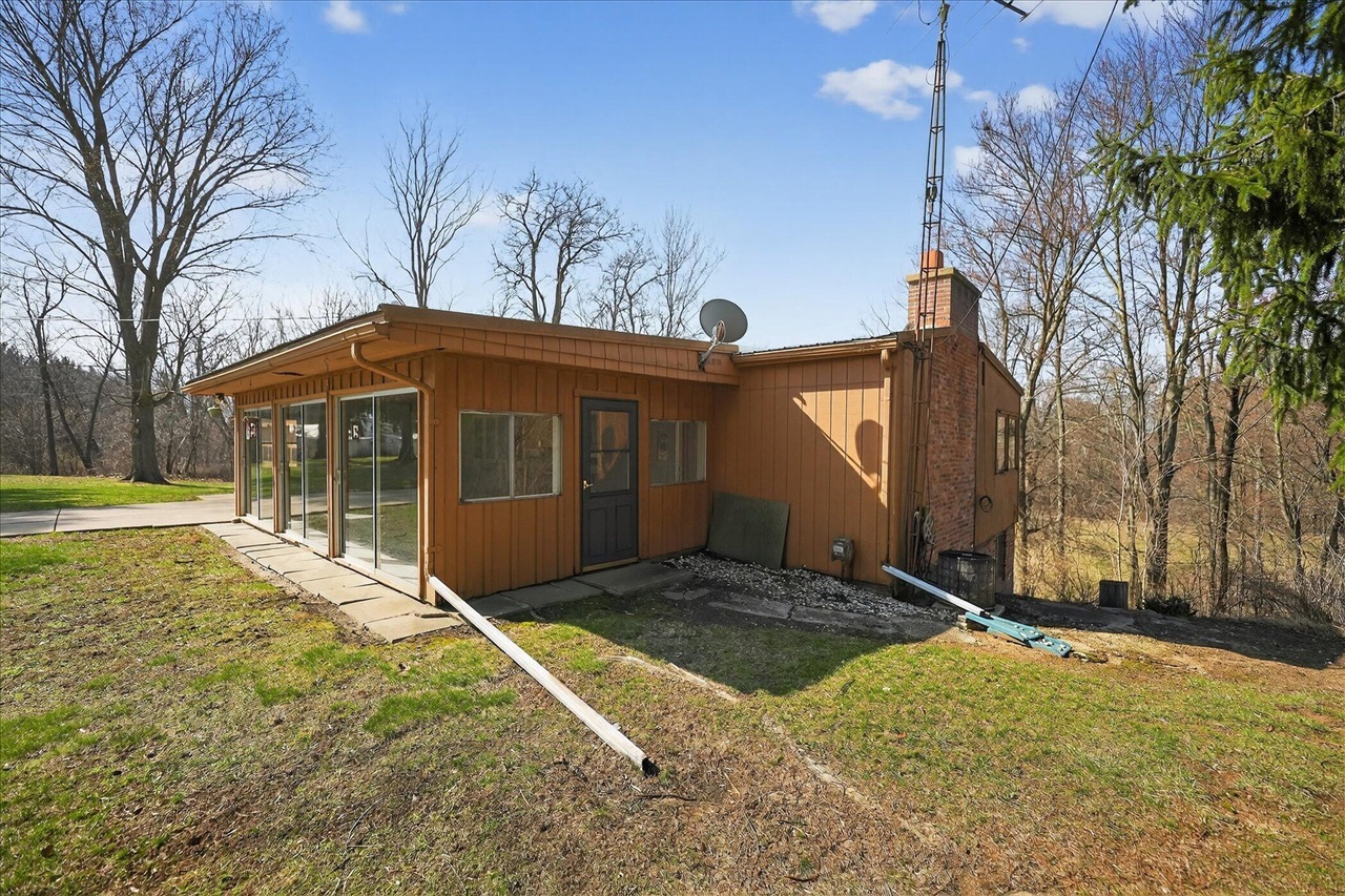 7091 Ann Arbor Road Jackson, MI 49201 - Photo 47 of 61