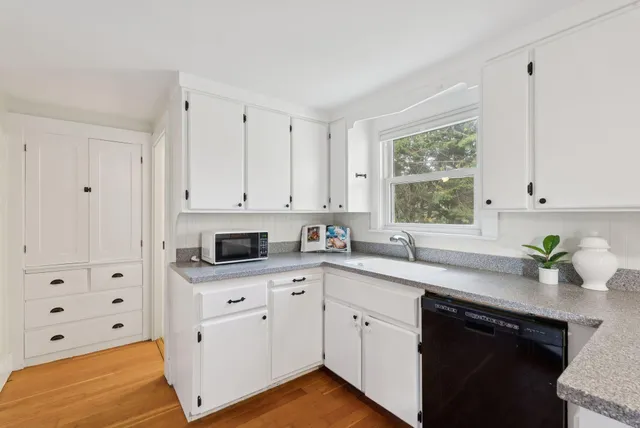 $599,000 | 193 Main Street, Cumberland, ME 04021