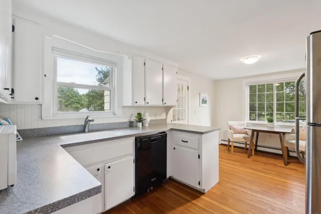 $599,000 | 193 Main Street, Cumberland, ME 04021