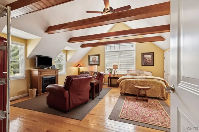 $1,800 | 39 Jordan Street, Unit B, Skaneateles, NY 13152