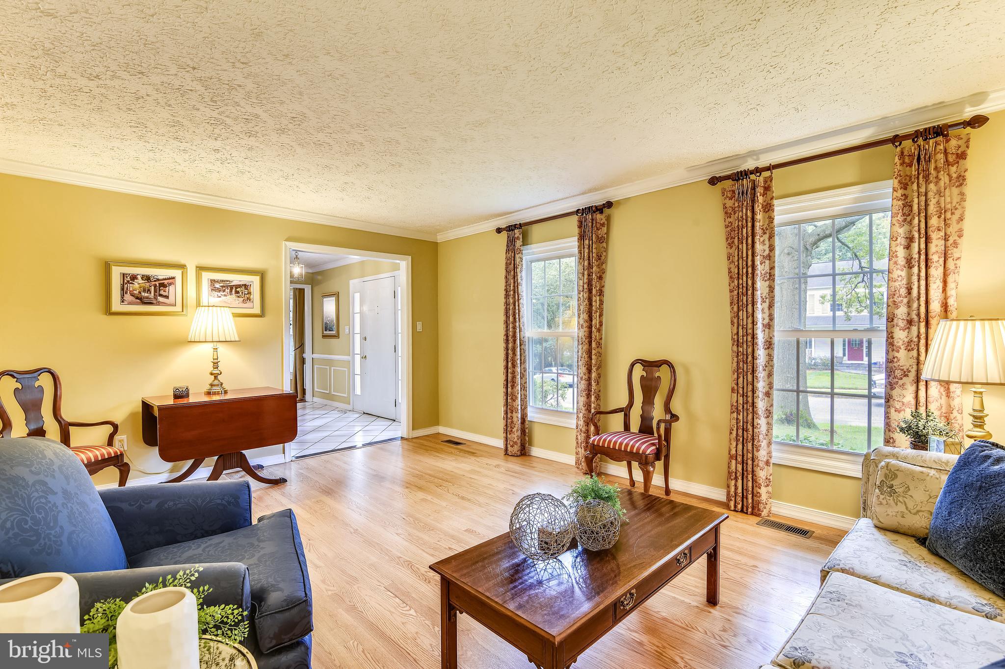 11628 Quail Ridge Court Reston, VA 20194 - Photo 6 of 30 Gallery Image 6
