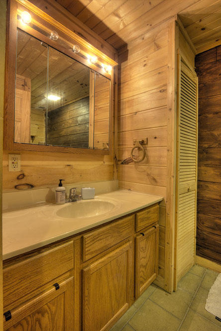 4111 Hillcrest Road Sevierville, TN 37862 - Photo 17 of 32 4111 Hillcrest Rd Sevierville, TN 37862-