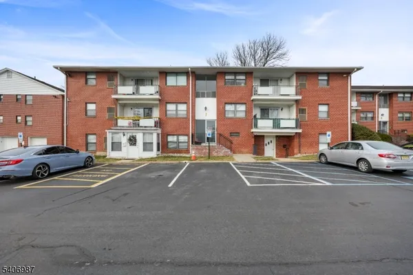 $234,999 | 1300 Rock Avenue, Unit F1, Plainfield, NJ 07060