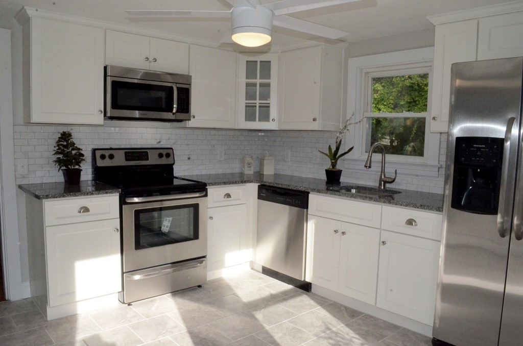 116 Center Street Raynham, MA 02767 - Photo 20 of 30 Gallery Image 20