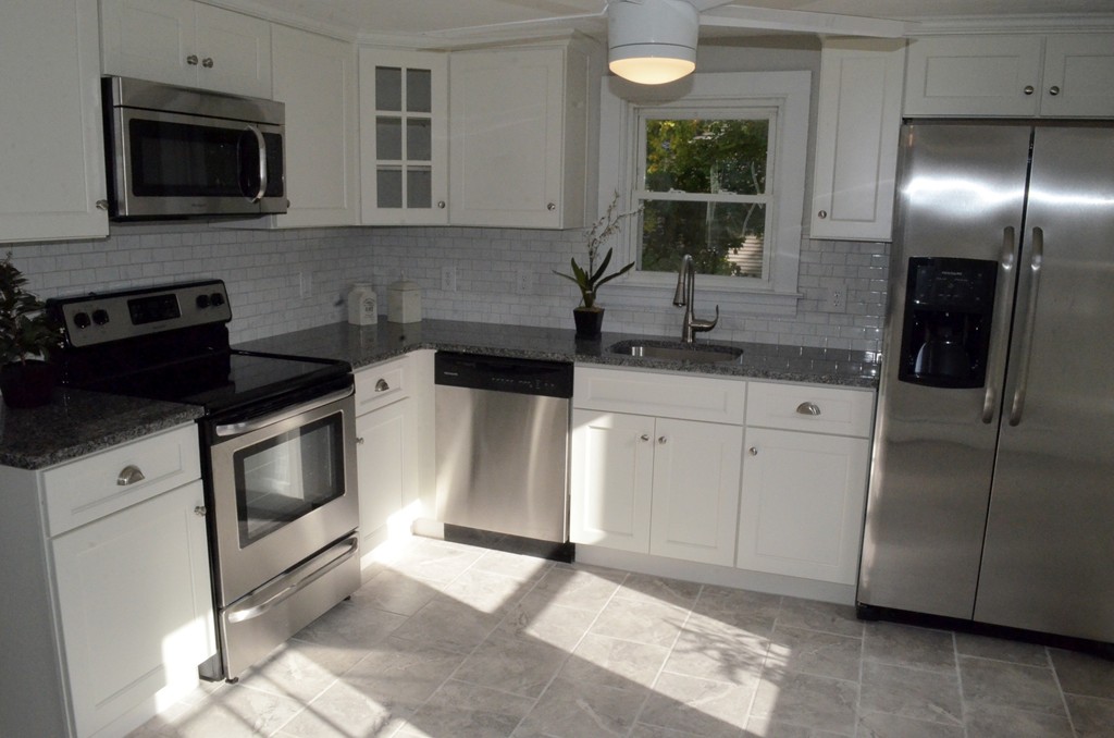 116 Center Street Raynham, MA 02767 - Photo 22 of 30 Gallery Image 22