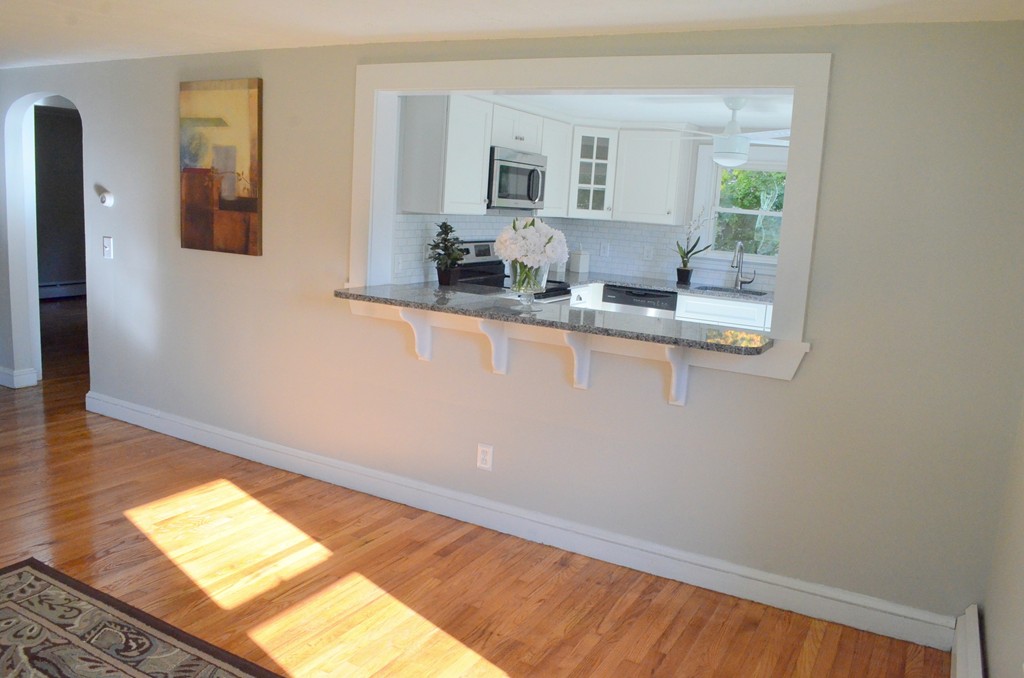 116 Center Street Raynham, MA 02767 - Photo 8 of 30 Gallery Image 8