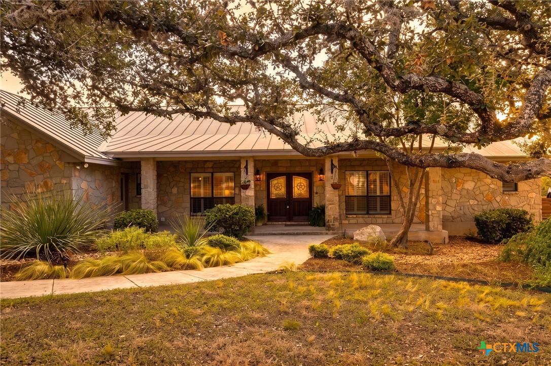 26037 Lewis Ranch Road New Braunfels, TX 78132 - Photo 2 of 46 Gallery Image 2
