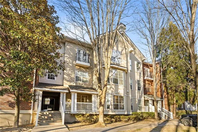 $299,990 | 5641 Roswell Road, Unit 103, Atlanta, GA 30342