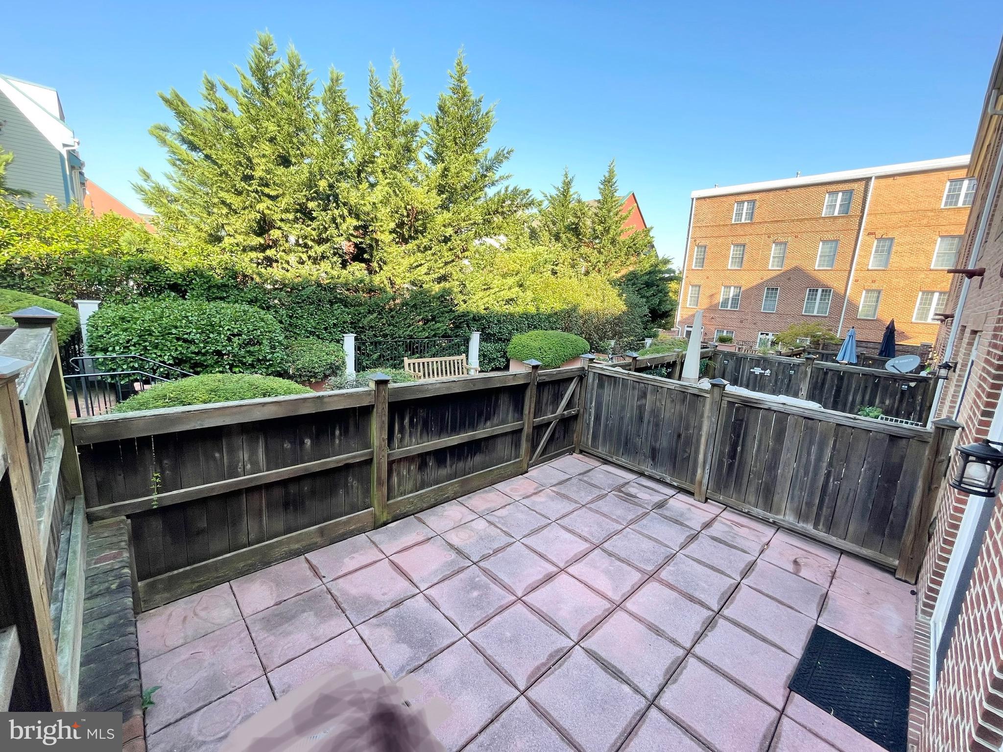 1507 Portner Road Alexandria, VA 22314 - Photo 29 of 35