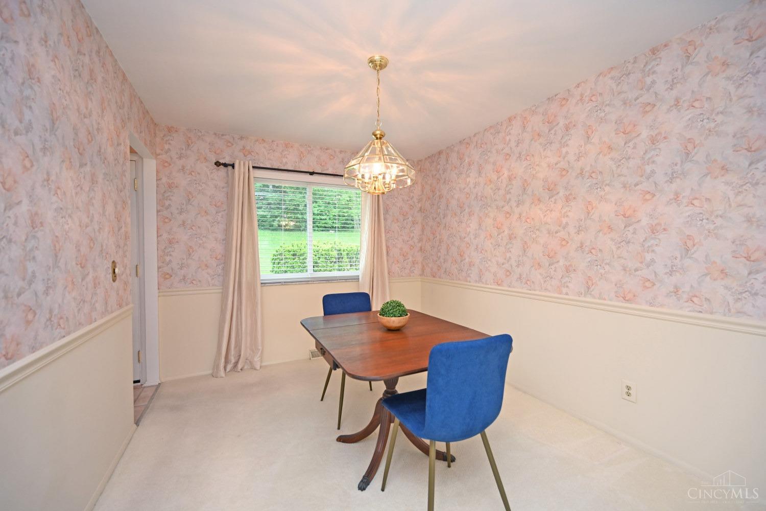 1248 Linneman Road Cincinnati, OH 45238 - Photo 10 of 39 Gallery Image 10