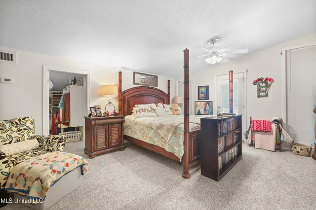 $370,000 | 6518 Mauna Loa Court, Diamondhead, MS 39525