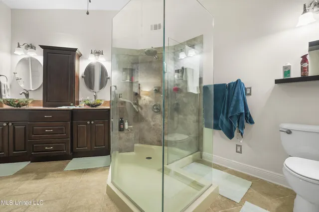 $370,000 | 6518 Mauna Loa Court, Diamondhead, MS 39525