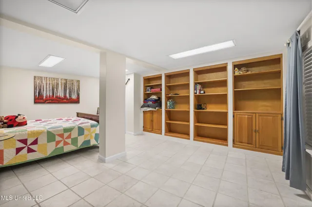 $370,000 | 6518 Mauna Loa Court, Diamondhead, MS 39525