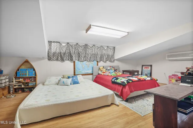 $370,000 | 6518 Mauna Loa Court, Diamondhead, MS 39525