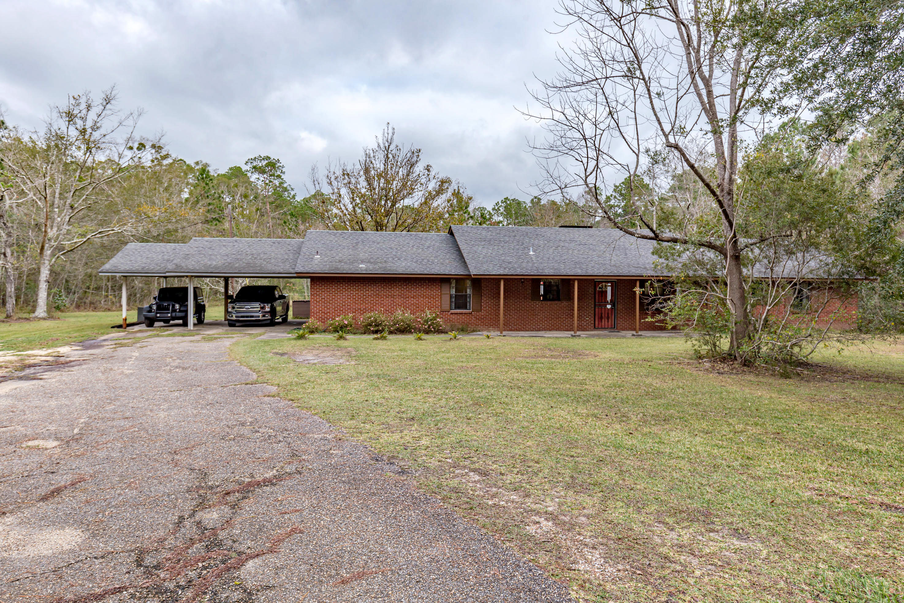 7900 Ocean Springs Road Ocean Springs, MS 39564 - Photo 2 of 64 IMG_2968