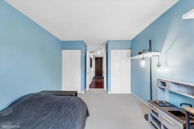 $245,000 | 190 South Wood Dale Road, Unit 200, Wood Dale, IL 60191