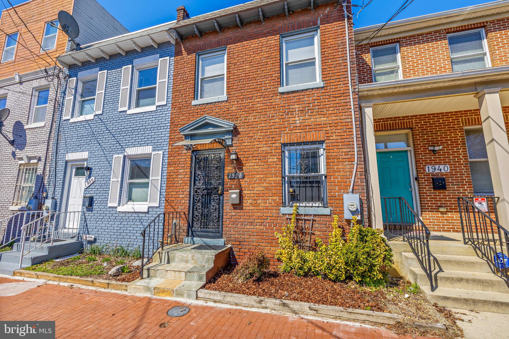 1938 Capitol Avenue Northeast Washington, DC 20002 - Photo 2 of 28