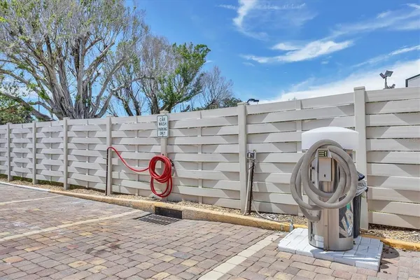 $374,900 | 1350 North Portofino Drive, Unit 107, Sarasota, FL 34242