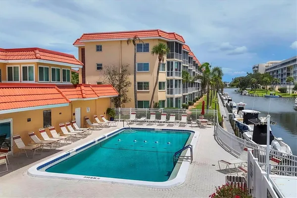$374,900 | 1350 North Portofino Drive, Unit 107, Sarasota, FL 34242