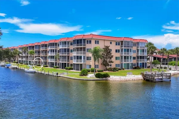 $374,900 | 1350 North Portofino Drive, Unit 107, Sarasota, FL 34242