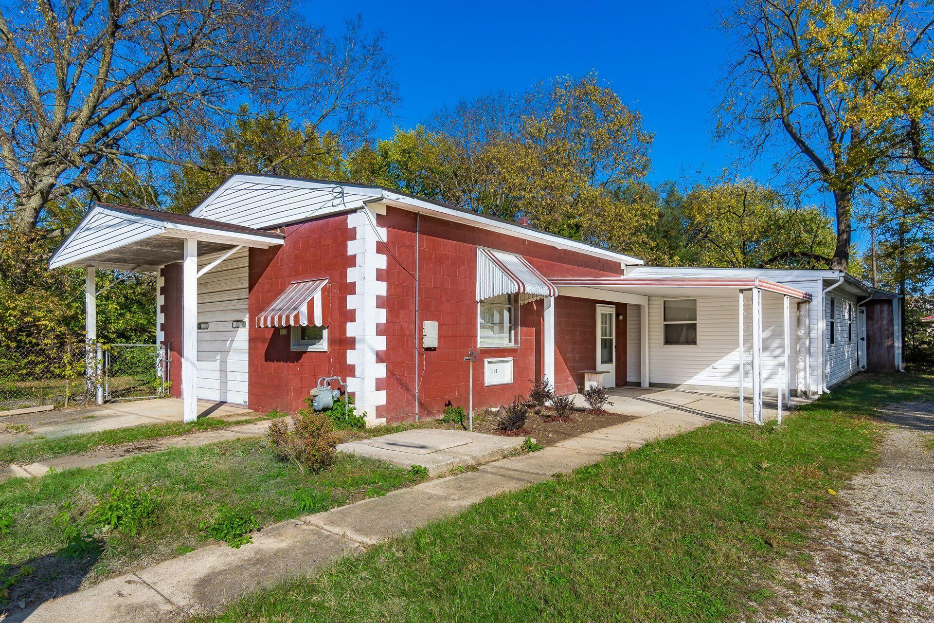 310 Ray Avenue Circleville, OH 43113 - Photo 1 of 36 004_3155130a9_i 310 Ray 004-2