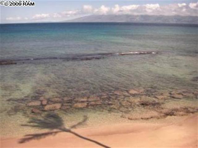 3732 Lower Honoapiilani Road, Unit 403 Lahaina, HI 96761 - Photo 7 of 13 Gallery Image 7
