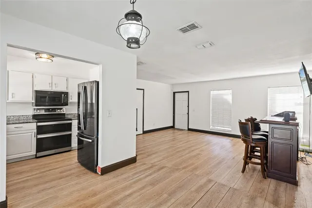 $400,000 | 509 South Oakwood Avenue, Brandon, FL 33511