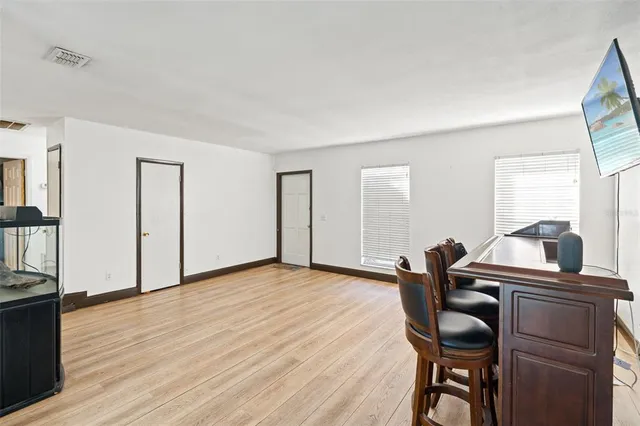 $400,000 | 509 South Oakwood Avenue, Brandon, FL 33511