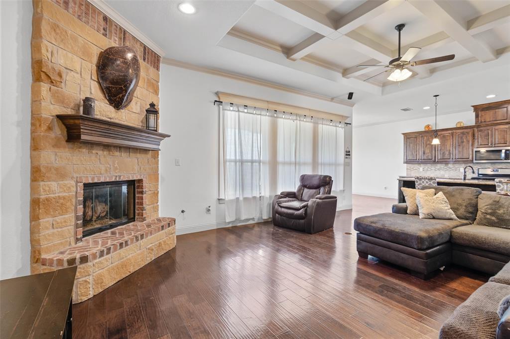 705 La Paloma Road Sanger, TX 76266 - Photo 14 of 29