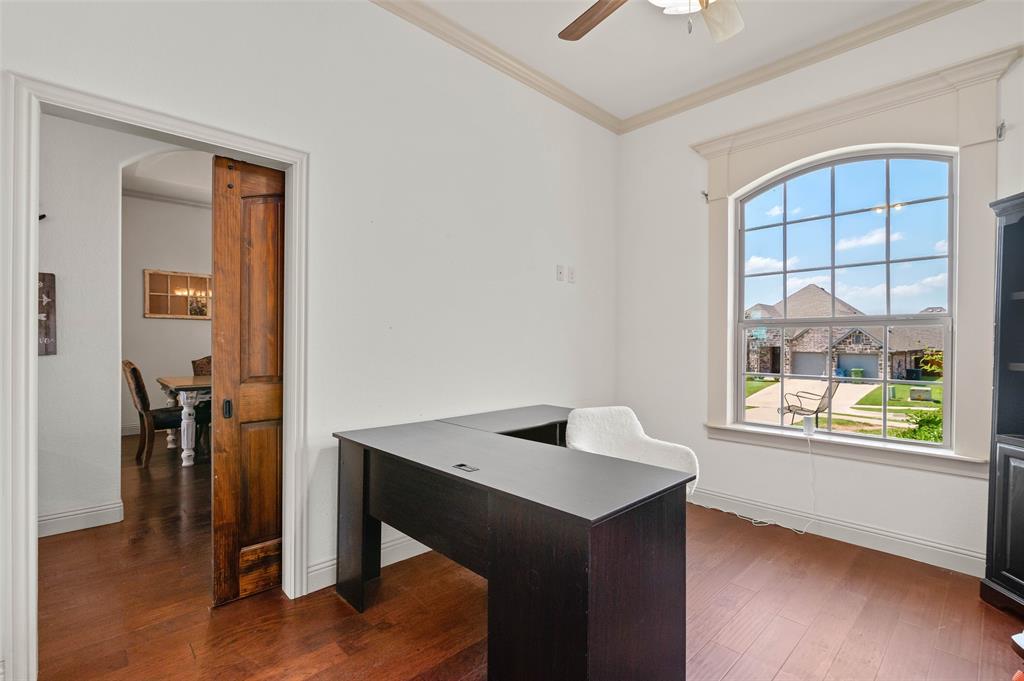 705 La Paloma Road Sanger, TX 76266 - Photo 15 of 29