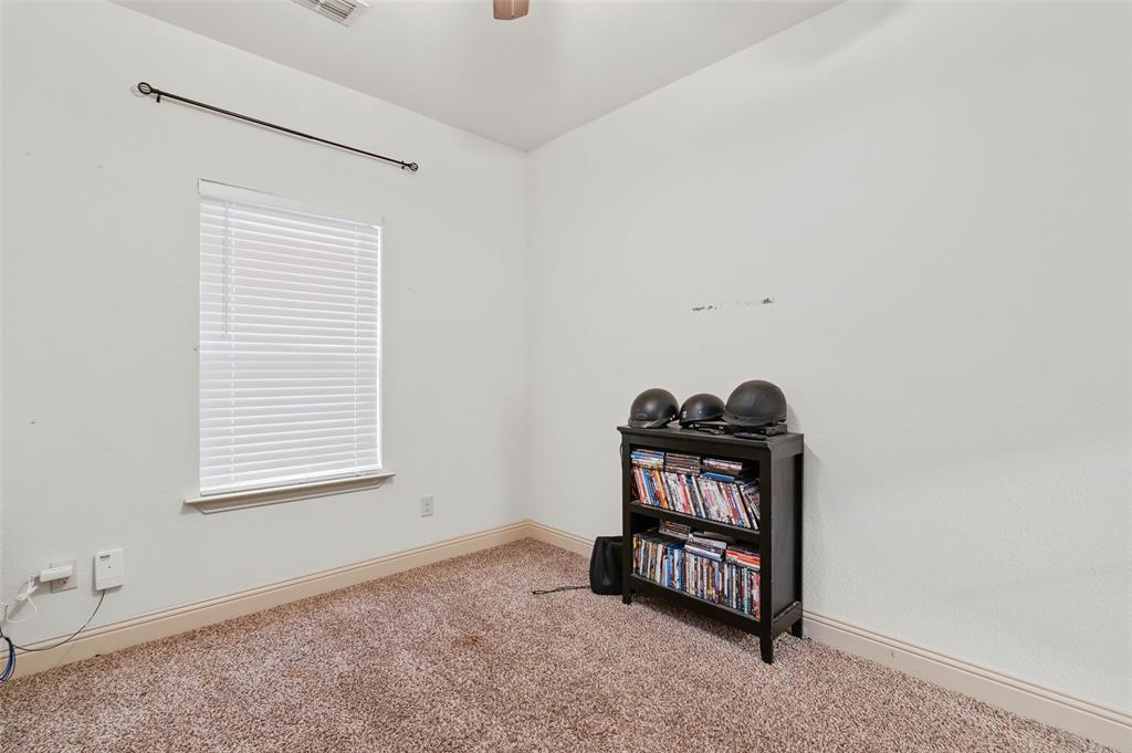 705 La Paloma Road Sanger, TX 76266 - Photo 23 of 29