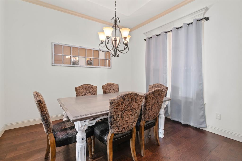 705 La Paloma Road Sanger, TX 76266 - Photo 4 of 29