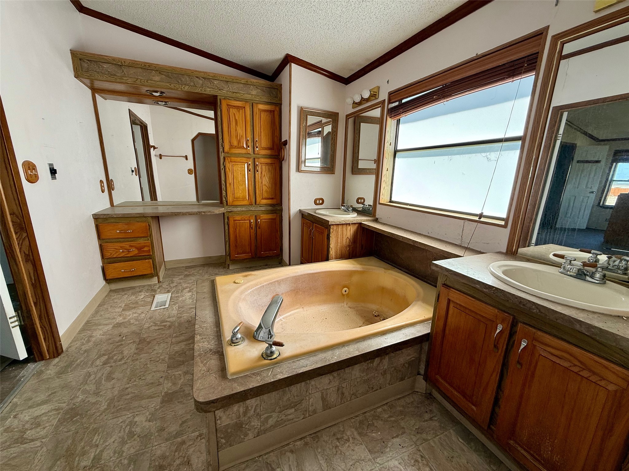 371 Farm To Market 60 Somerville, TX 77879 - Photo 15 of 22 a bathroom with a tub sink and mirror