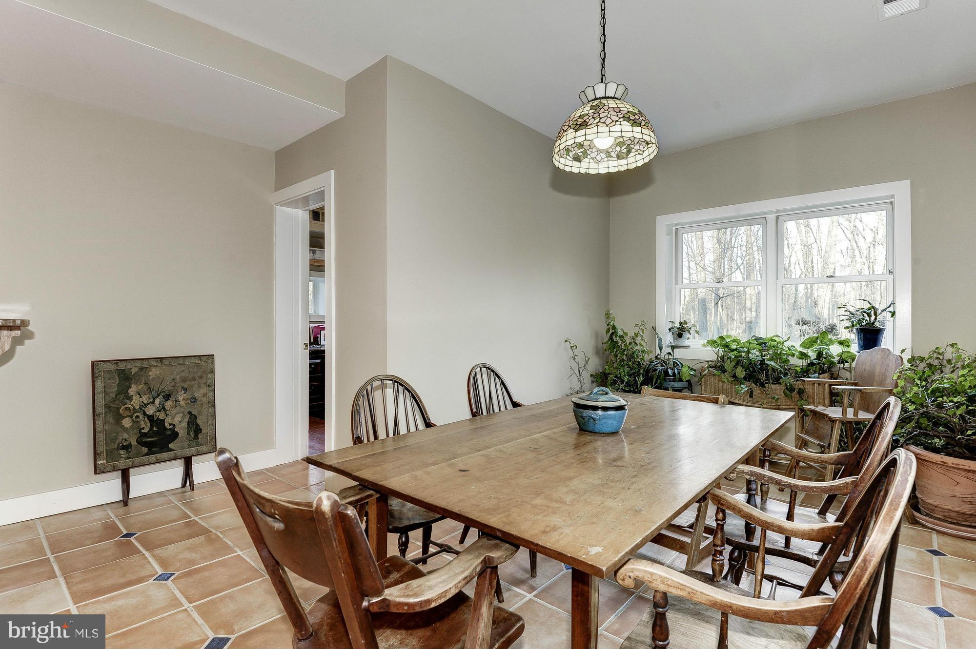 19820 Telegraph Springs Road Purcellville, VA 20132 - Photo 11 of 30 Large dining area