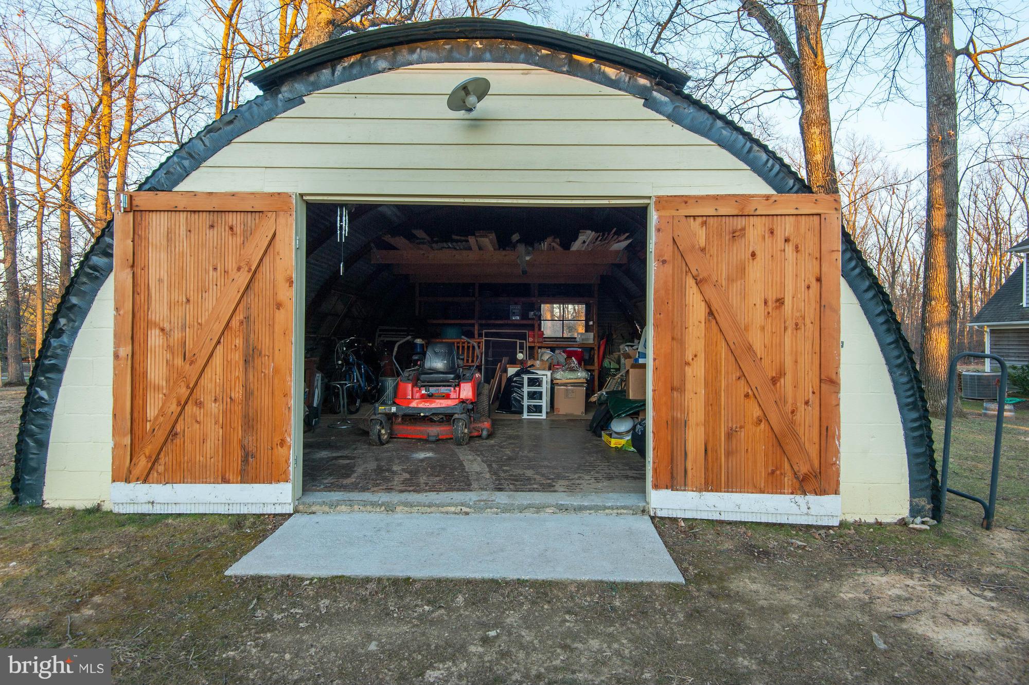 19820 Telegraph Springs Road Purcellville, VA 20132 - Photo 29 of 30 Inside of quonset hut