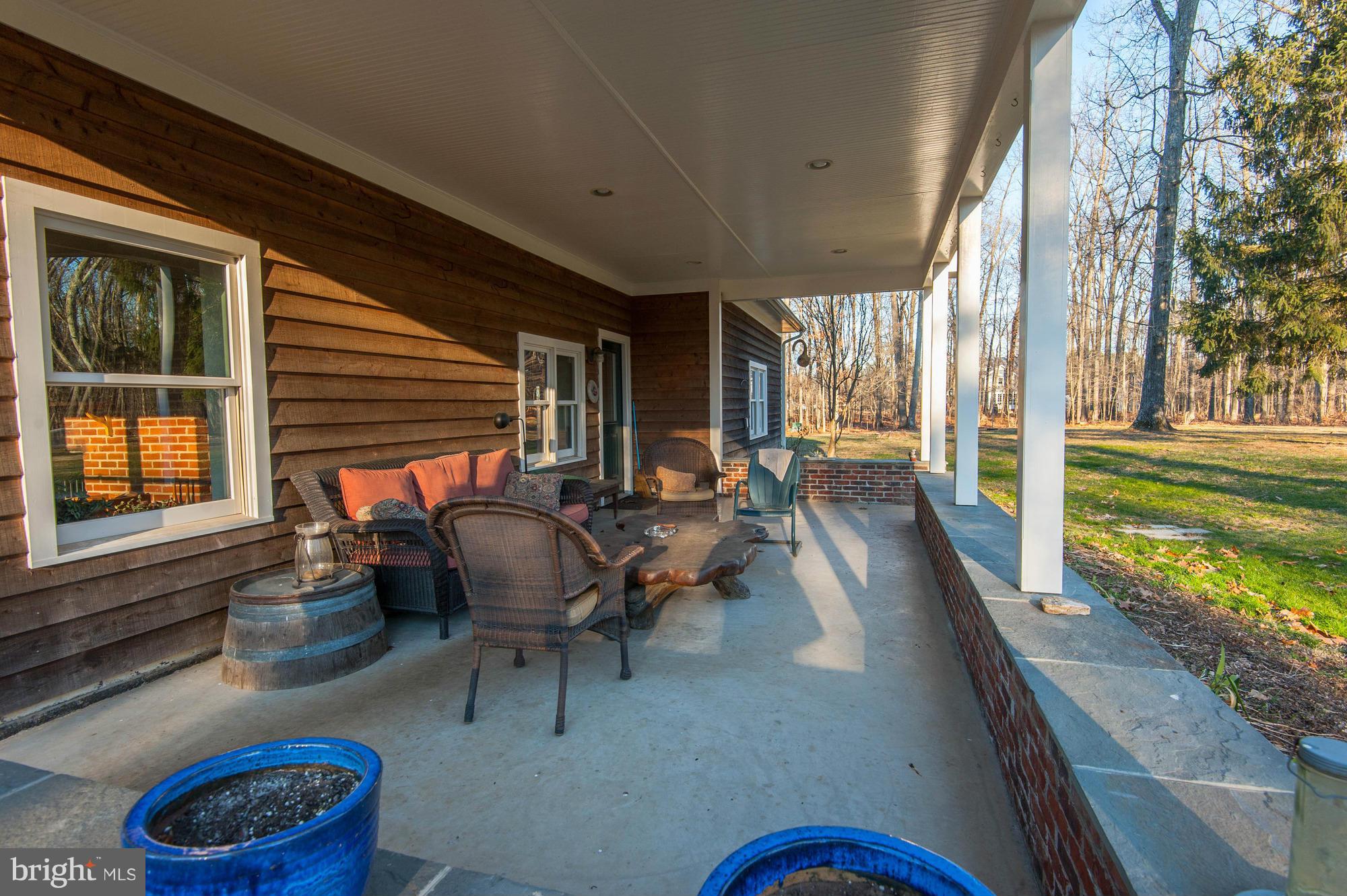 19820 Telegraph Springs Road Purcellville, VA 20132 - Photo 30 of 30 Relax at the end of the day.