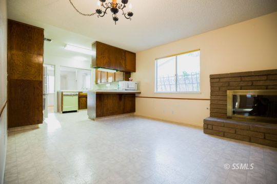 1229 North Mono Court Ridgecrest, CA 93555 - Photo 6 of 20 Gallery Image 6
