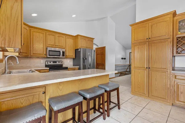 $499,900 | 2937 Firethorn Court, Suamico, WI 54313