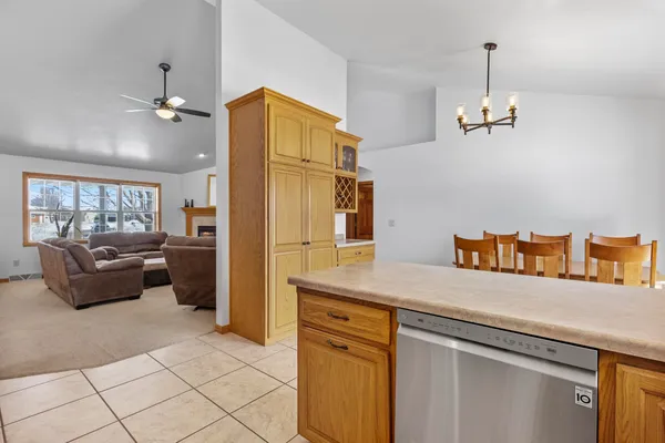 $499,900 | 2937 Firethorn Court, Suamico, WI 54313
