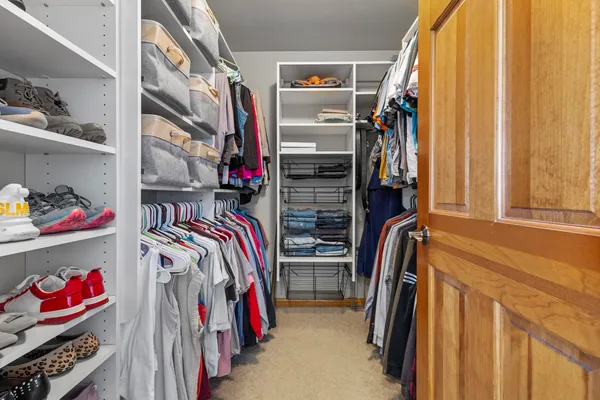 $499,900 | 2937 Firethorn Court, Suamico, WI 54313