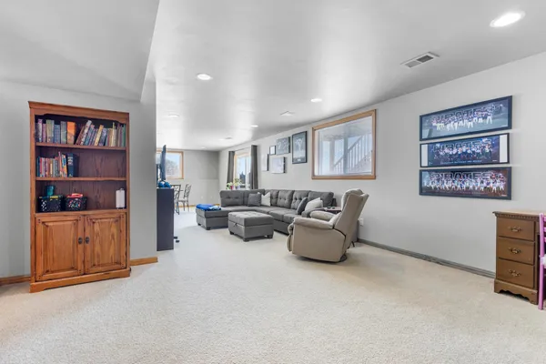 $499,900 | 2937 Firethorn Court, Suamico, WI 54313