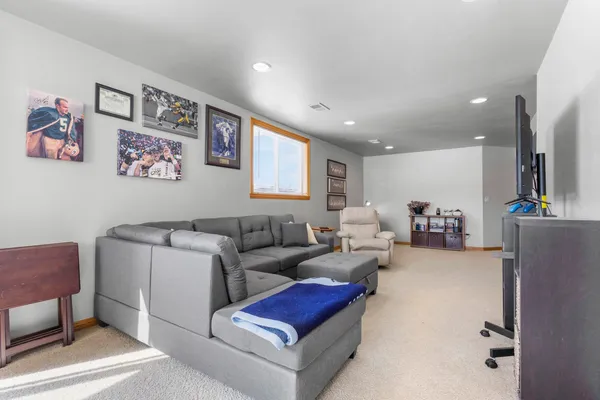 $499,900 | 2937 Firethorn Court, Suamico, WI 54313