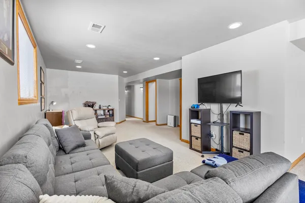 $499,900 | 2937 Firethorn Court, Suamico, WI 54313