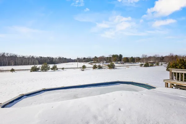 $499,900 | 2937 Firethorn Court, Suamico, WI 54313