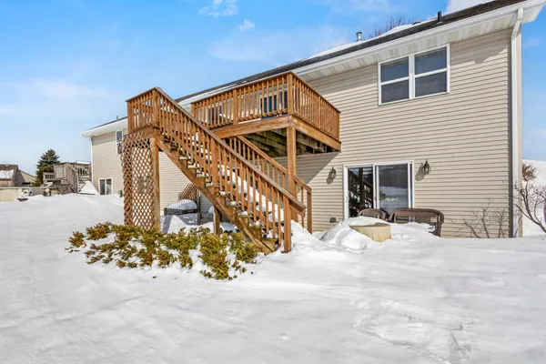 $499,900 | 2937 Firethorn Court, Suamico, WI 54313