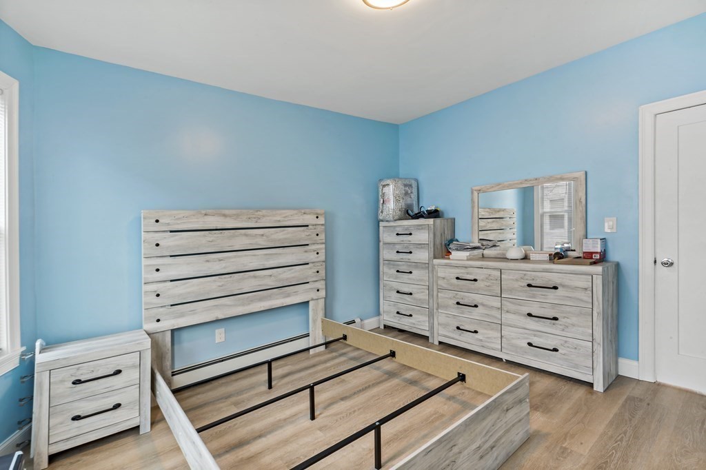 69 Locust Street New Bedford, MA 02740 - Photo 12 of 40