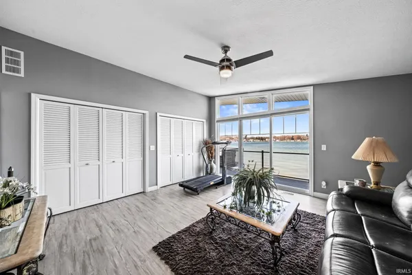 $1,159,000 | 25983 Lake Drive, Elkhart, IN 46514